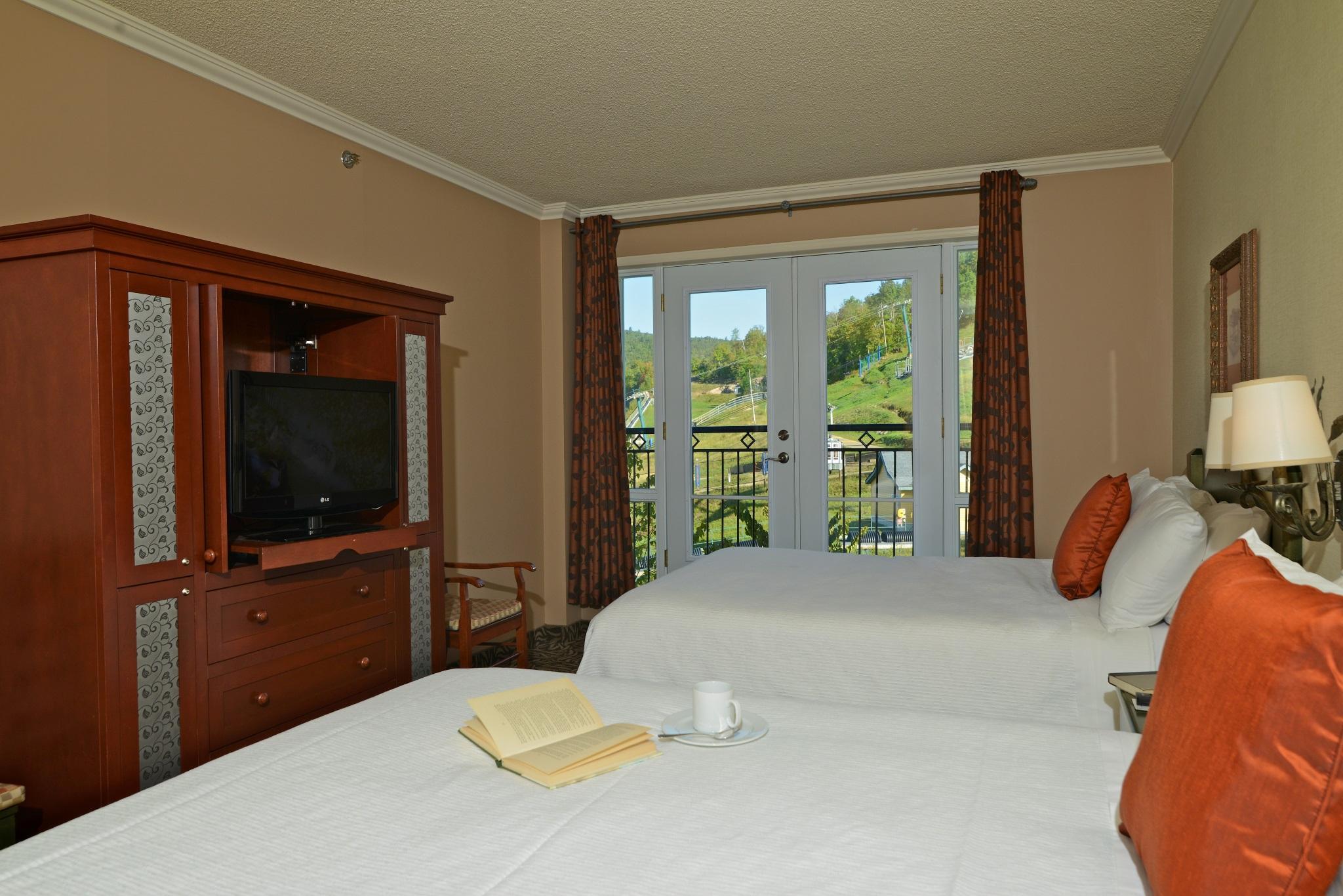 Sommet Des Neiges Hotel Mont-Tremblant Exterior photo