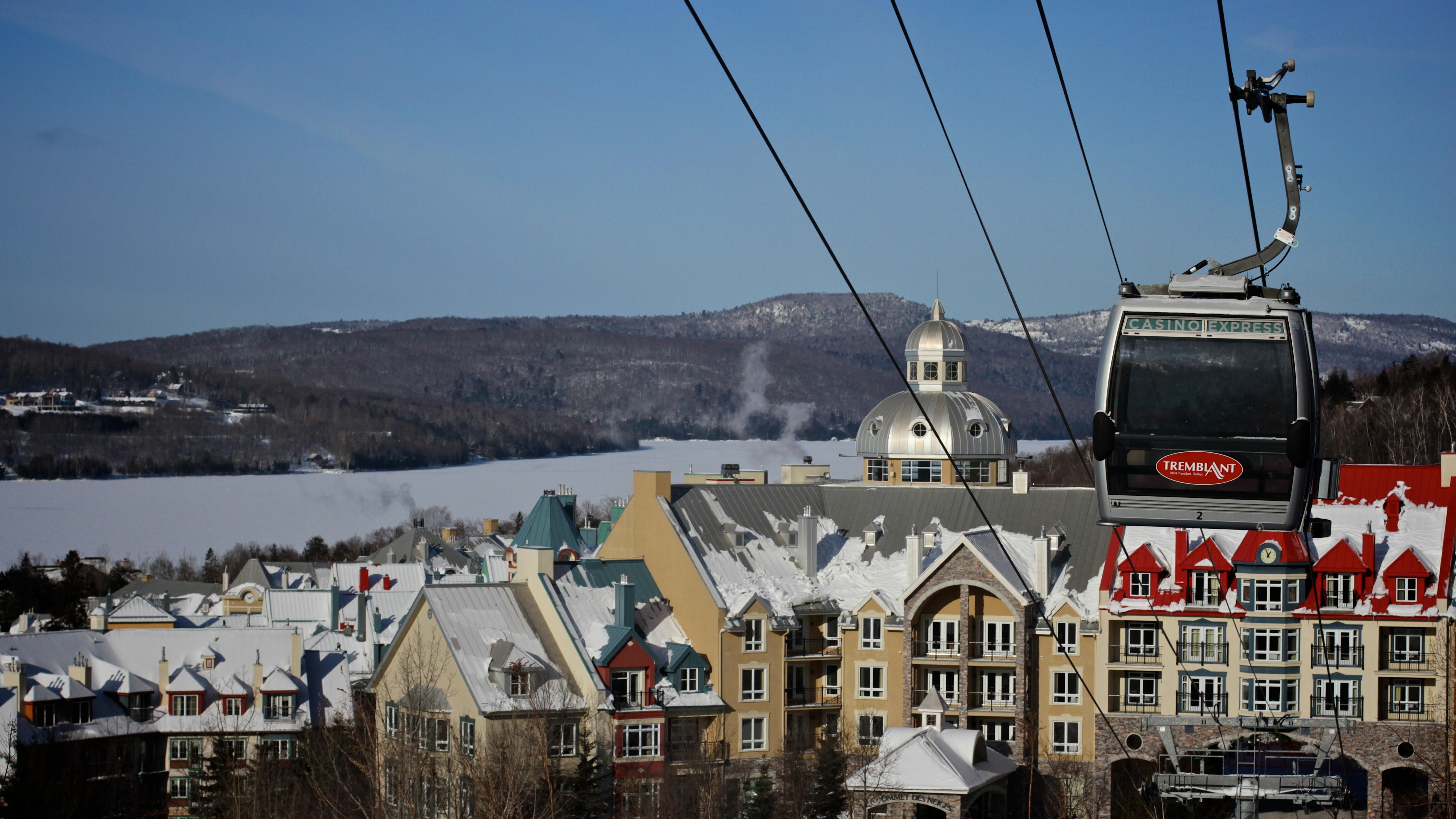 Sommet Des Neiges Hotel Mont-Tremblant Exterior photo