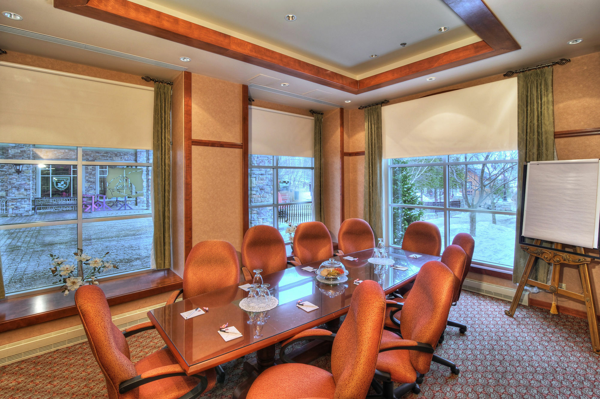 Sommet Des Neiges Hotel Mont-Tremblant Exterior photo